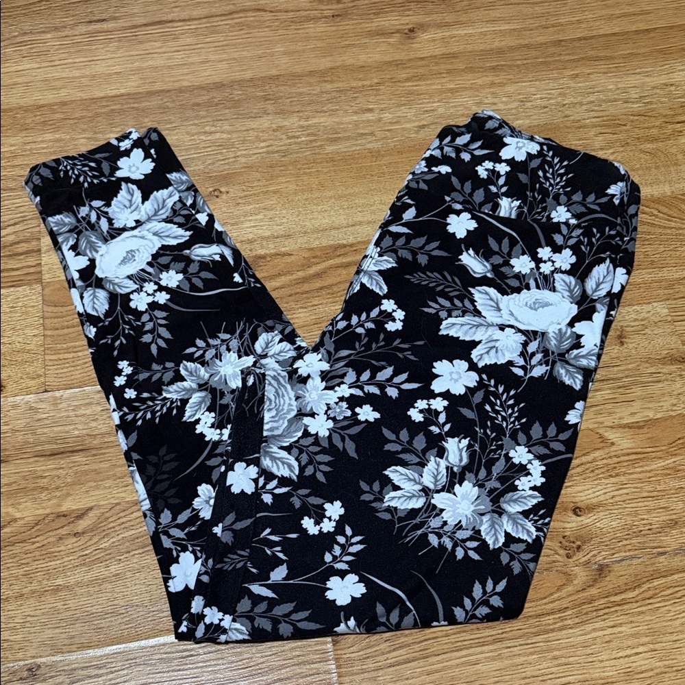 LuLaRoe Black and White Floral Leggings